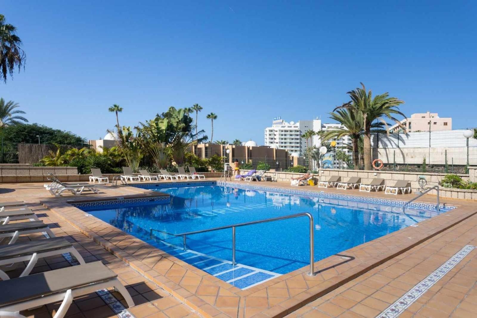דירות Playa Feñabe Lujo Borinquen 403 Vista Al Mar מראה חיצוני תמונה